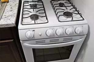 346 Brinsmade Ave, Bronx, NY 10465 - Photo 36