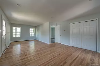 2163 Sunrise Highway, Islip, NY 11751 - Photo 18