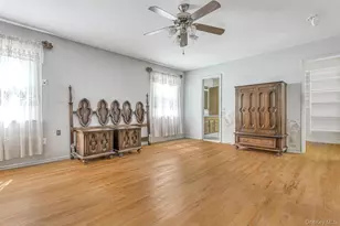 38 Forshay Rd, Monsey, NY 10952 - Photo 22