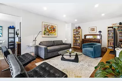 17 Foxwood Drive #5, Pleasantville, NY 10570 - Photo 6