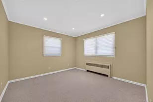 1468 Tyler Ave, East Meadow, NY 11554 - Photo 8