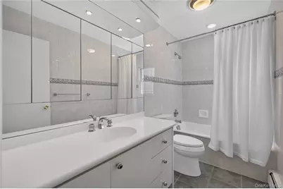 1468 Tyler Avenue, East Meadow, NY 11554 - Photo 20