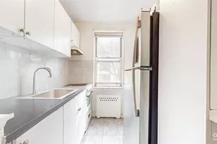 105-25 64th Ave, Forest Hills, NY 11375 - Photo 14