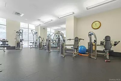 31 Greenridge Avenue #3M, White Plains, NY 10605 - Photo 26