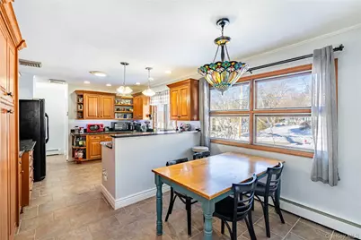 77 Colburn Drive, Poughkeepsie, NY 12603 - Photo 12