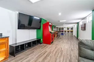 77 Colburn Dr, Poughkeepsie, NY 12603 - Photo 6