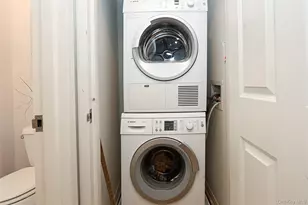 100 Harbor View Dr, Port Washington, NY 11050 - Photo 12