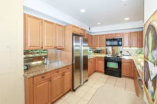 100 Harbor View Dr, Port Washington, NY 11050 - Photo 4