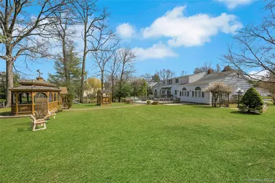 115 Elizabeth Road, New Rochelle, NY 10804 - Photo 12