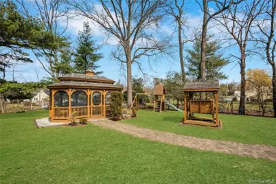 115 Elizabeth Road, New Rochelle, NY 10804 - Photo 4