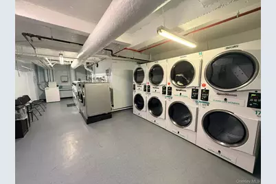 224-24 Union Turnpike #4N, Oakland Gardens, NY 11364 - Photo 6