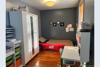 224-24 Union Turnpike #4N, Oakland Gardens, NY 11364 - Photo 2