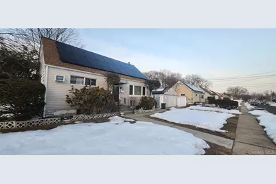 485 Barbara Lane, West Hempstead, NY 11552 - Photo 1