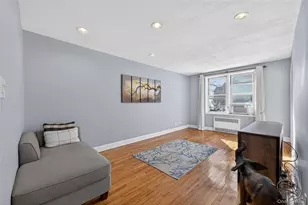 142-35 84th Dr, Jamaica, NY 11435 - Photo 12