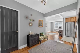 142-35 84th Dr, Jamaica, NY 11435 - Photo 8