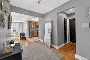 142-35 84th Dr, Jamaica, NY 11435 - Photo 6