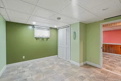 14146 253rd Street, Rosedale, NY 11422 - Photo 26