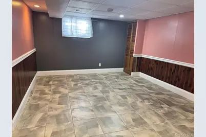 14146 253rd Street, Rosedale, NY 11422 - Photo 24