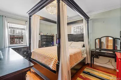 14146 253rd Street, Rosedale, NY 11422 - Photo 10