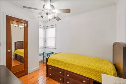 14146 253rd Street, Rosedale, NY 11422 - Photo 16