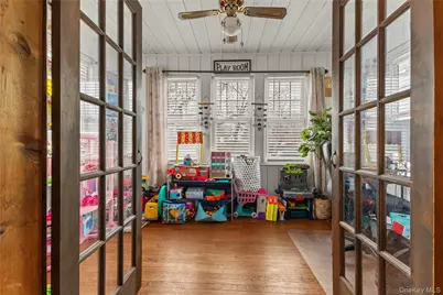 661 Saint Lukes Place, Baldwin, NY 11510 - Photo 12