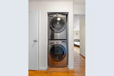 240-22 70th Avenue, Little Neck, NY 11362 - Photo 18