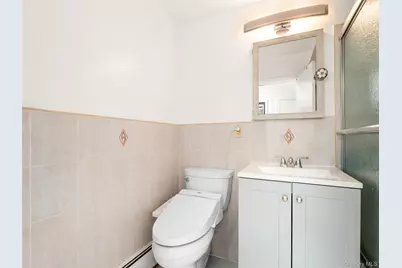 240-22 70th Avenue, Little Neck, NY 11362 - Photo 16