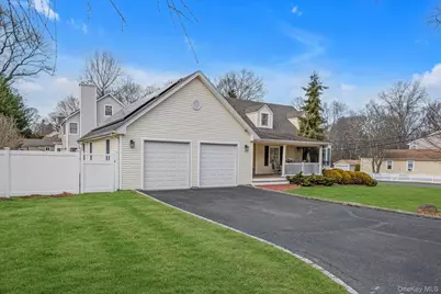 19 Birchwood Drive, South Huntington, NY 11746 - Photo 28