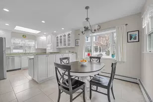 19 Birchwood Dr, South Huntington, NY 11746 - Photo 8