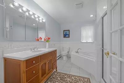 19 Birchwood Drive, South Huntington, NY 11746 - Photo 14