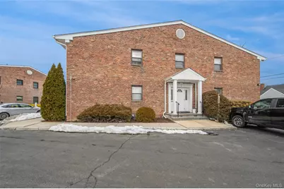 216 Fulton Street #1B, Farmingdale, NY 11735 - Photo 2