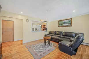 120 Evergreen Ave, Brentwood, NY 11717 - Photo 4