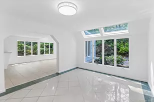 2 Westbourne Ln, Melville, NY 11747 - Photo 18