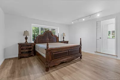 2 Westbourne Lane, Melville, NY 11747 - Photo 22