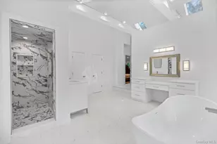 2 Westbourne Ln, Melville, NY 11747 - Photo 26