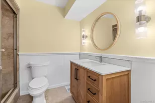 2 Westbourne Ln, Melville, NY 11747 - Photo 18