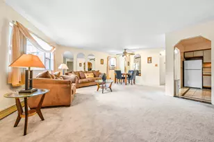 132-14 Farmers Blvd, Saint Albans, NY 11434 - Photo 10