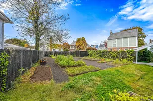 132-14 Farmers Blvd, Saint Albans, NY 11434 - Photo 22