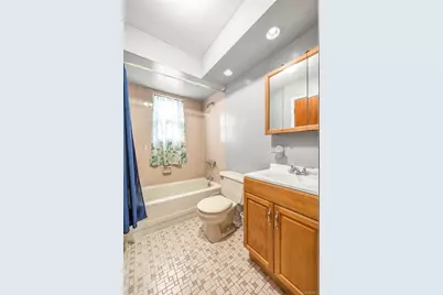 13214 Farmers Boulevard, Saint Albans, NY 11434 - Photo 8