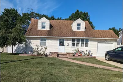 2272 Oxford Street, East Meadow, NY 11554 - Photo 1