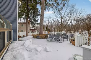 92 Valentine Ave, Glen Cove, NY 11542 - Photo 28