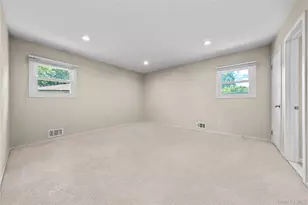 7 Pierre Dr, Commack, NY 11725 - Photo 4