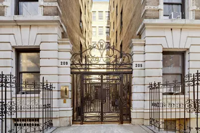 205 W 103rd Street #6C, New York, NY 10025 - Photo 1