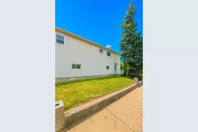 622 Barlow Avenue, New York, NY 10312 - Photo 32