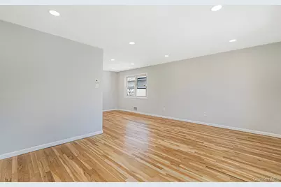 622 Barlow Avenue, New York, NY 10312 - Photo 8