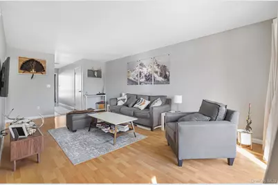 26 Cooper Road #411, Poughkeepsie, NY 12603 - Photo 4