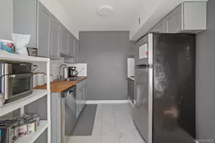 26 Cooper Rd, Poughkeepsie, NY 12603 - Photo 8