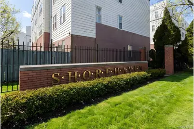 233 Sunset Boulevard, Bronx, NY 10473 - Photo 2