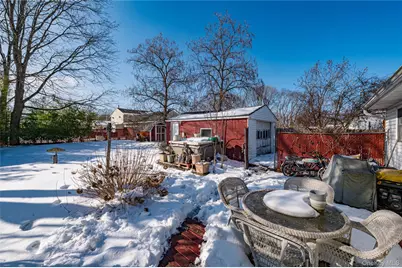 1440 Lombardy Boulevard, Bay Shore, NY 11706 - Photo 4