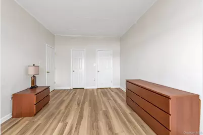 725 Miller Avenue #106, Freeport, NY 11520 - Photo 8